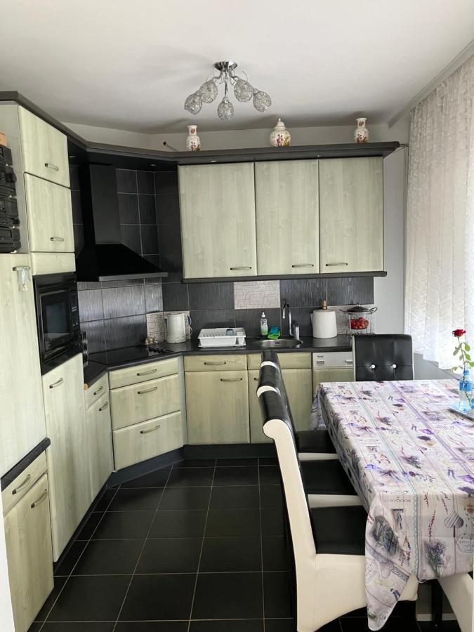 Apartamani Evelin Veliko Gradište Esterno foto